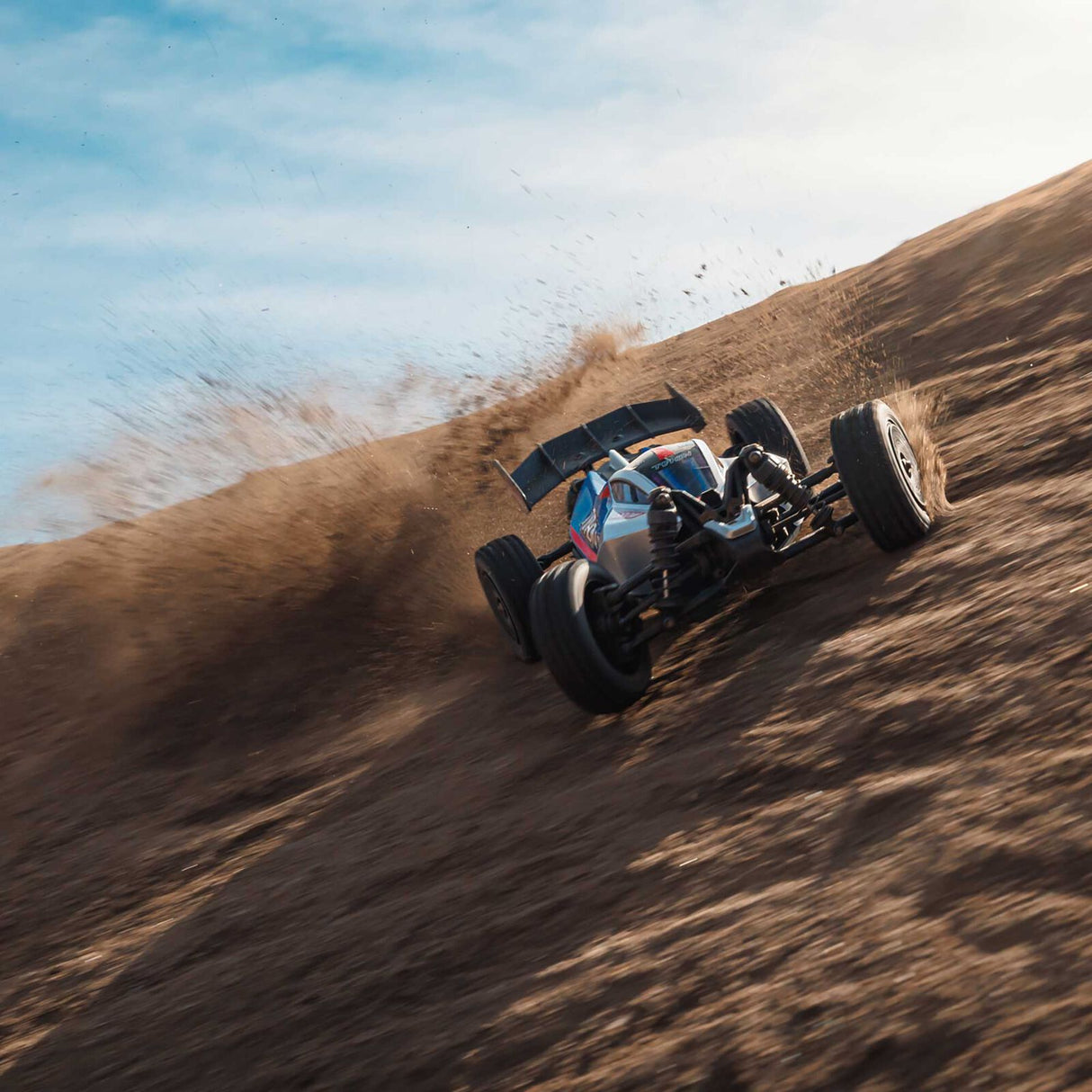 ARRMA - TYPHON GROM MEGA 380 BRUSHED 4X4 SMALL SCALE BUGGY RTR WITH BATTERY & CHARGER - BLUE/SILVER