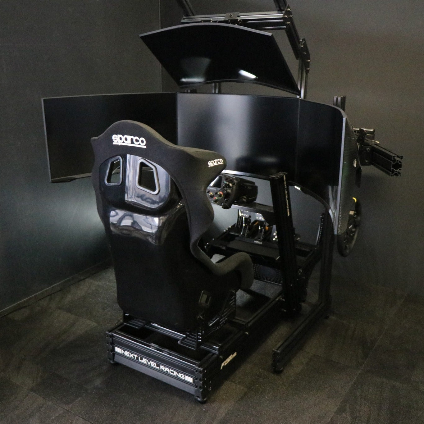Complete turnkey racing simulator built by Speednation