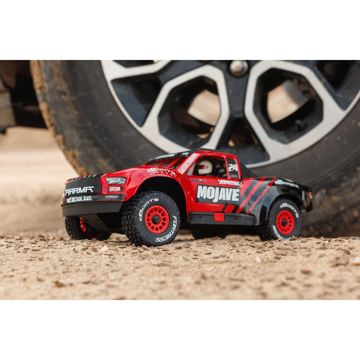 ARRMA - MOJAVE GROM MEGA 380 Brushed 4X4 Small Scale Desert Truck RTR with Battery & Charger - Red/Black